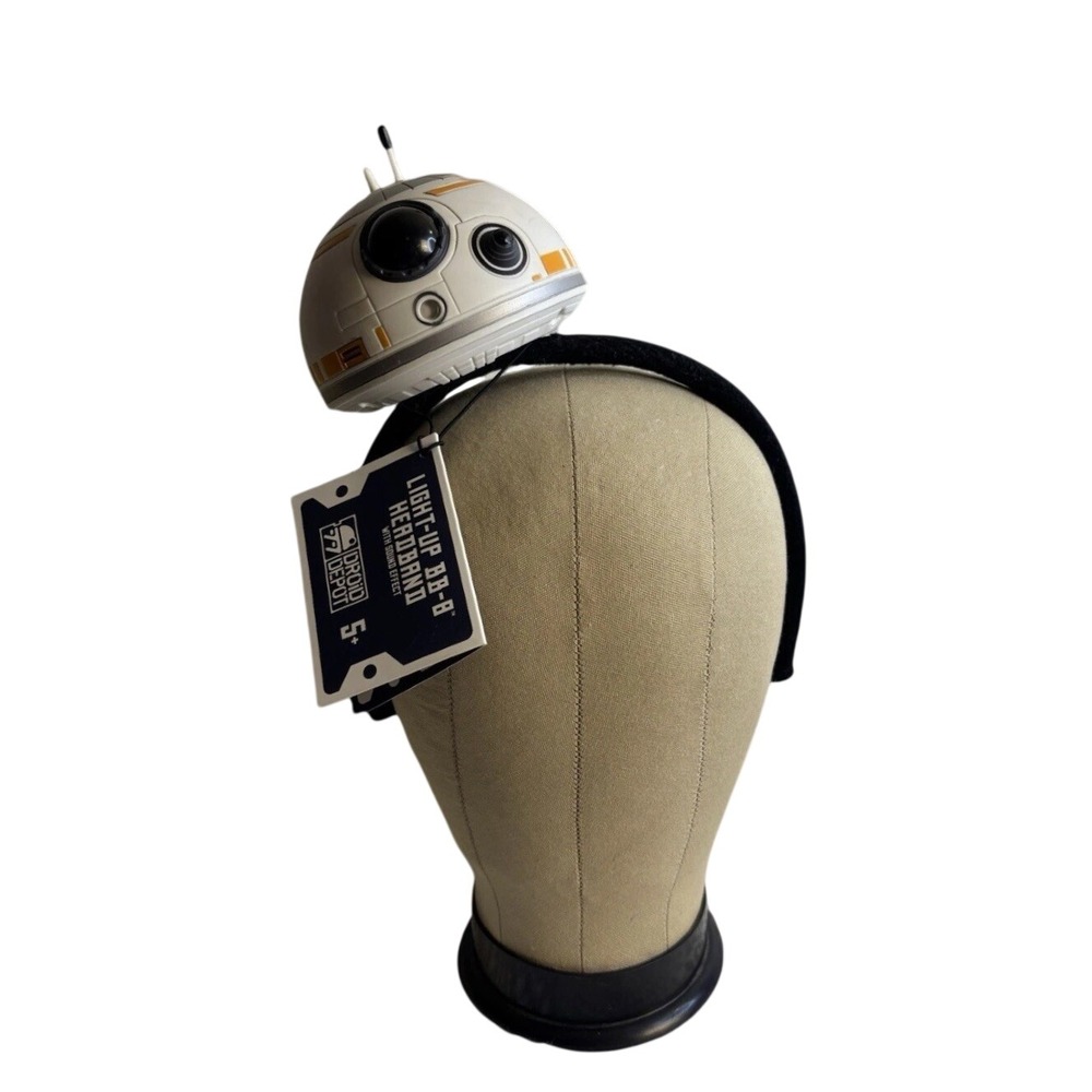 Disney Star Wars Galaxys Edge Droid Depot Light-Up BB-8 Headband with Sound